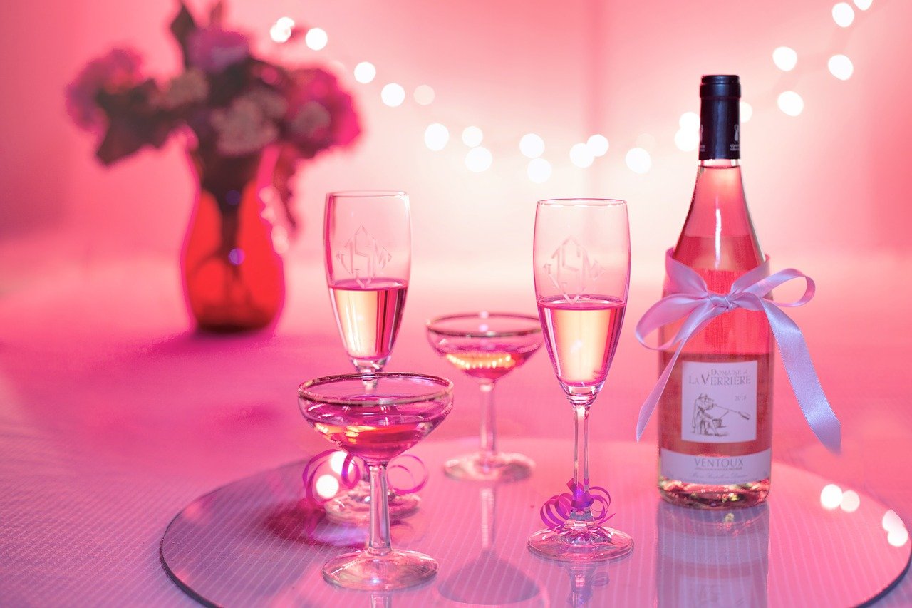 Cocktails, Beverages, Beer, Wine & Spirits